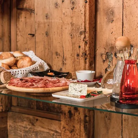 Alloggio per agriturismo Ansitz Zehentner
